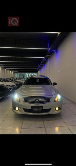 Infiniti G37